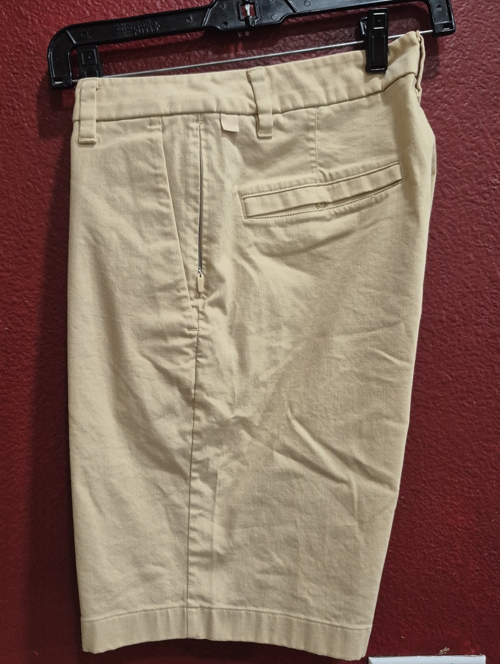 Lululemon Men's Classic Chino Shorts in Beige